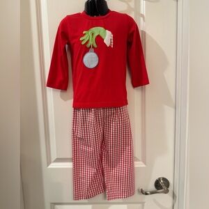 Banana Split Boutique Grinch Applique Set